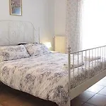 Olive Tree Hostal *