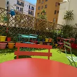 호스텔 Olive Tree